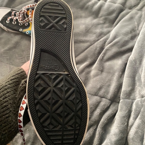 Superman Converse hightops - Picture 2 of 2